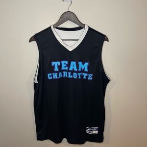 Team Charlotte - reversible basketball jersey - black and white - size M